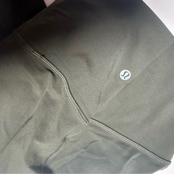 Lululemon Womens Size 0 kids Align High Waisted Legging Girls Legacy Green NWOT - Picture 7 of 8